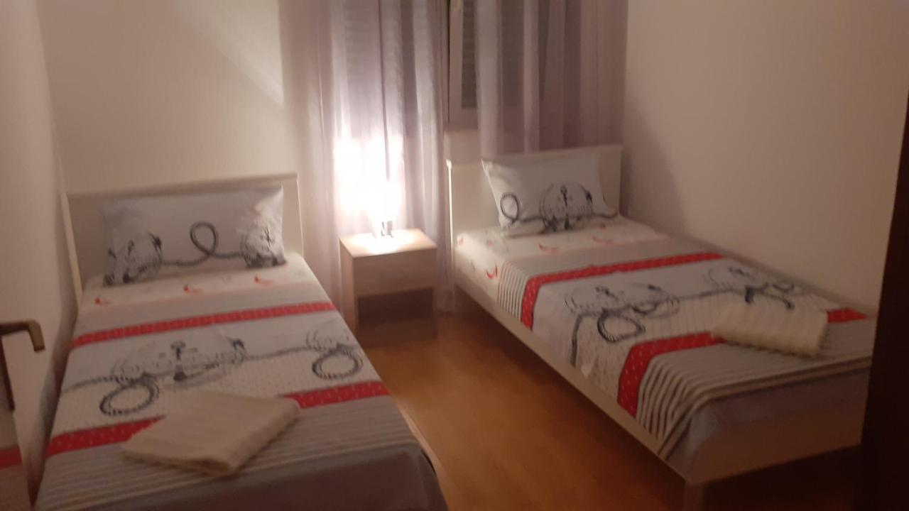 Apartman Nina โวดีเซ ภายนอก รูปภาพ