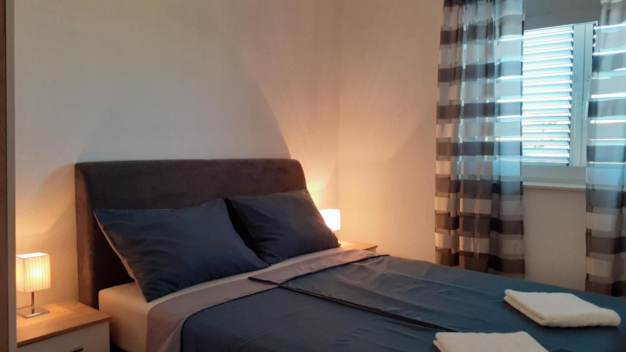 Apartman Nina โวดีเซ ภายนอก รูปภาพ