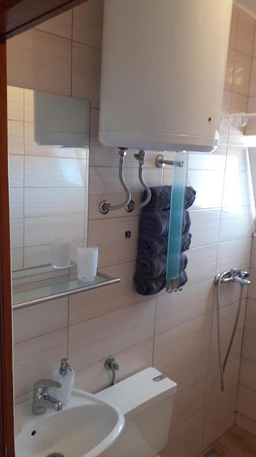 Apartman Nina โวดีเซ ภายนอก รูปภาพ