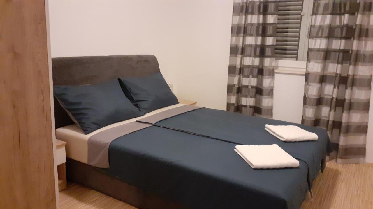 Apartman Nina โวดีเซ ภายนอก รูปภาพ