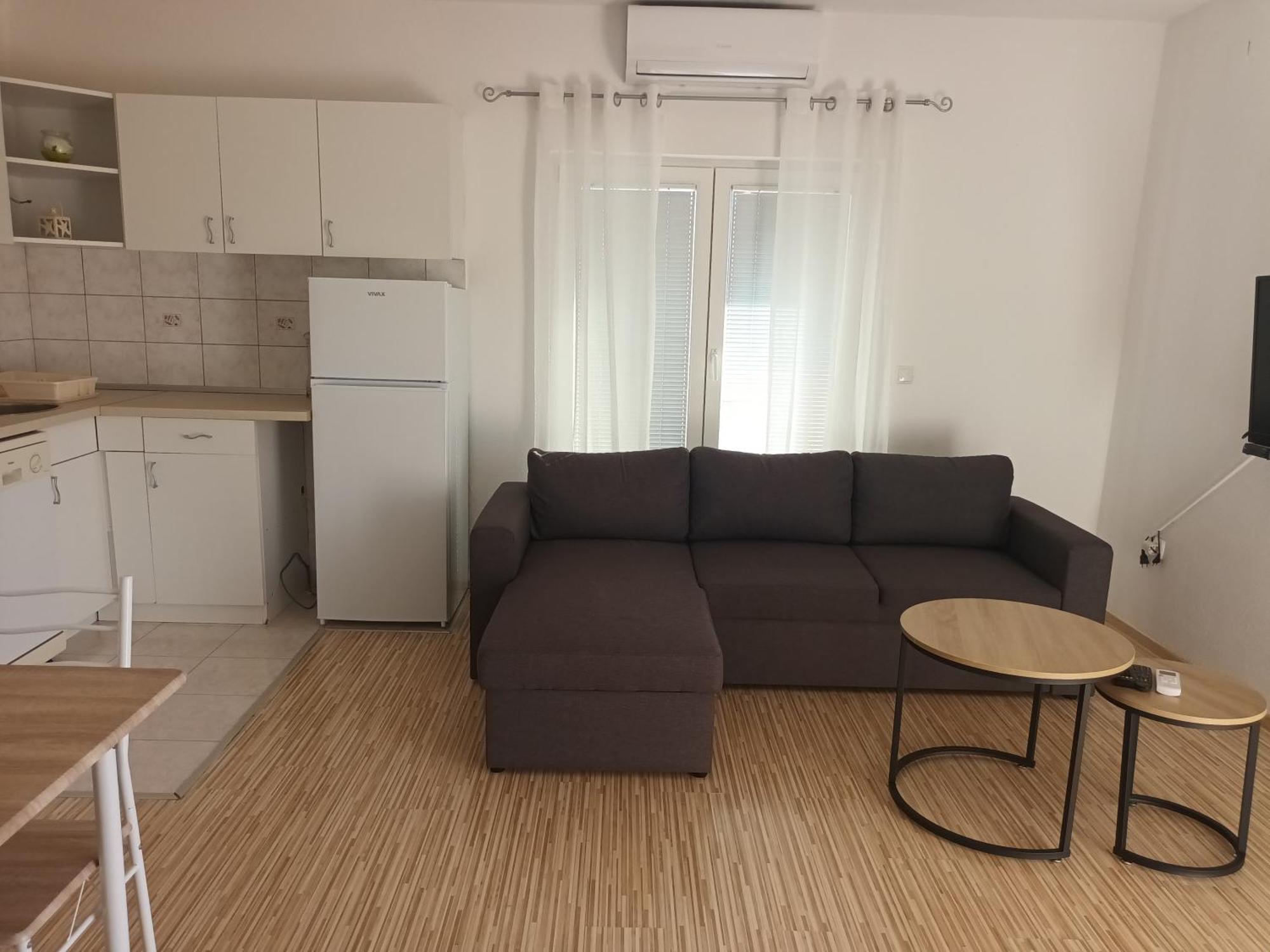 Apartman Nina โวดีเซ ภายนอก รูปภาพ