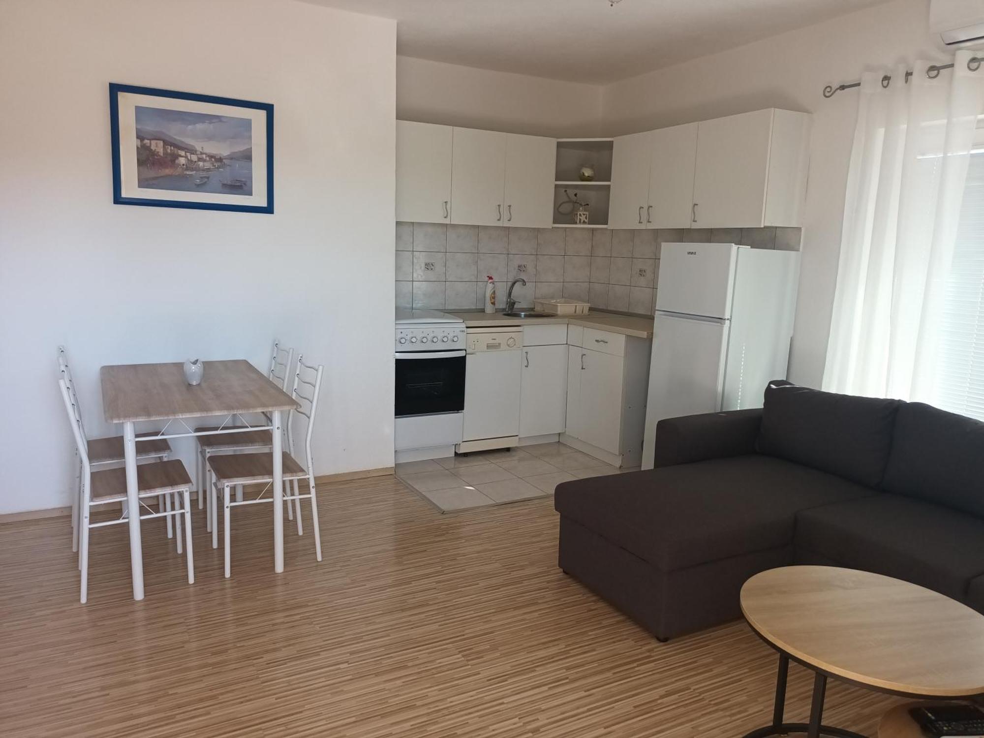 Apartman Nina โวดีเซ ภายนอก รูปภาพ